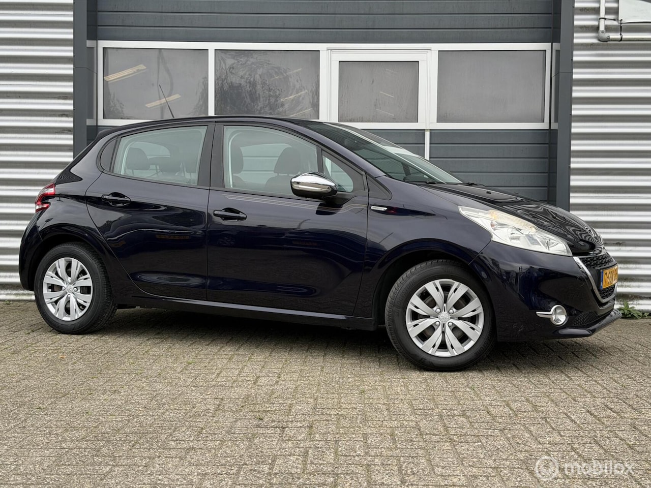 Peugeot 208 - 1.2 VTi Urban Soul 2013|123.000 km NAP|Luxe Uitv - AutoWereld.nl