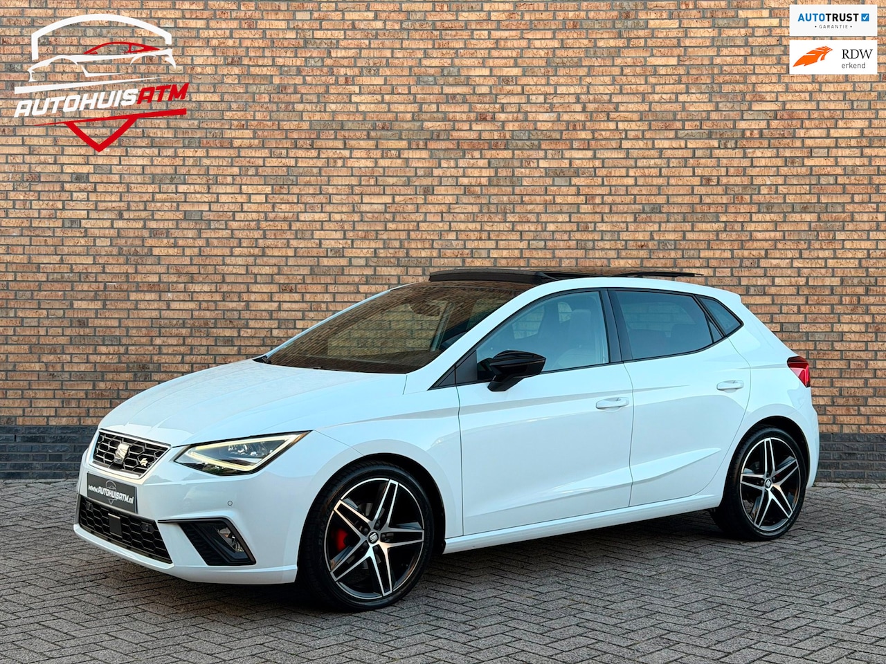 SEAT Ibiza - 1.0 TSI FR Pano Dsg Beats Cruise Cam Led Stoelvw - AutoWereld.nl