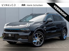 Lynk & Co 01 - 262PK AUT7 | Zwarte Hemel | Panoramadak | 360 Graden camera | Elektrische bestuurdersstoel