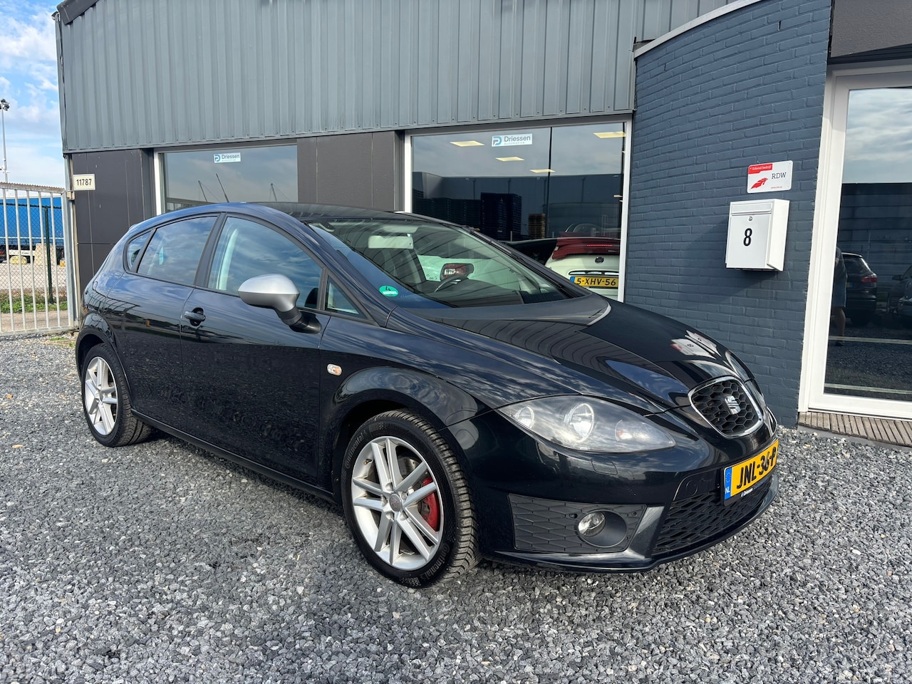 SEAT Leon - 1.8 TFSI FR | Clima | Navi | multi stuur | APK 09-2027 - AutoWereld.nl