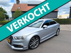 Audi A3 Limousine - 1.6 TDI 2X S-LINE AIRCO/ECC NAVI LED-XENON