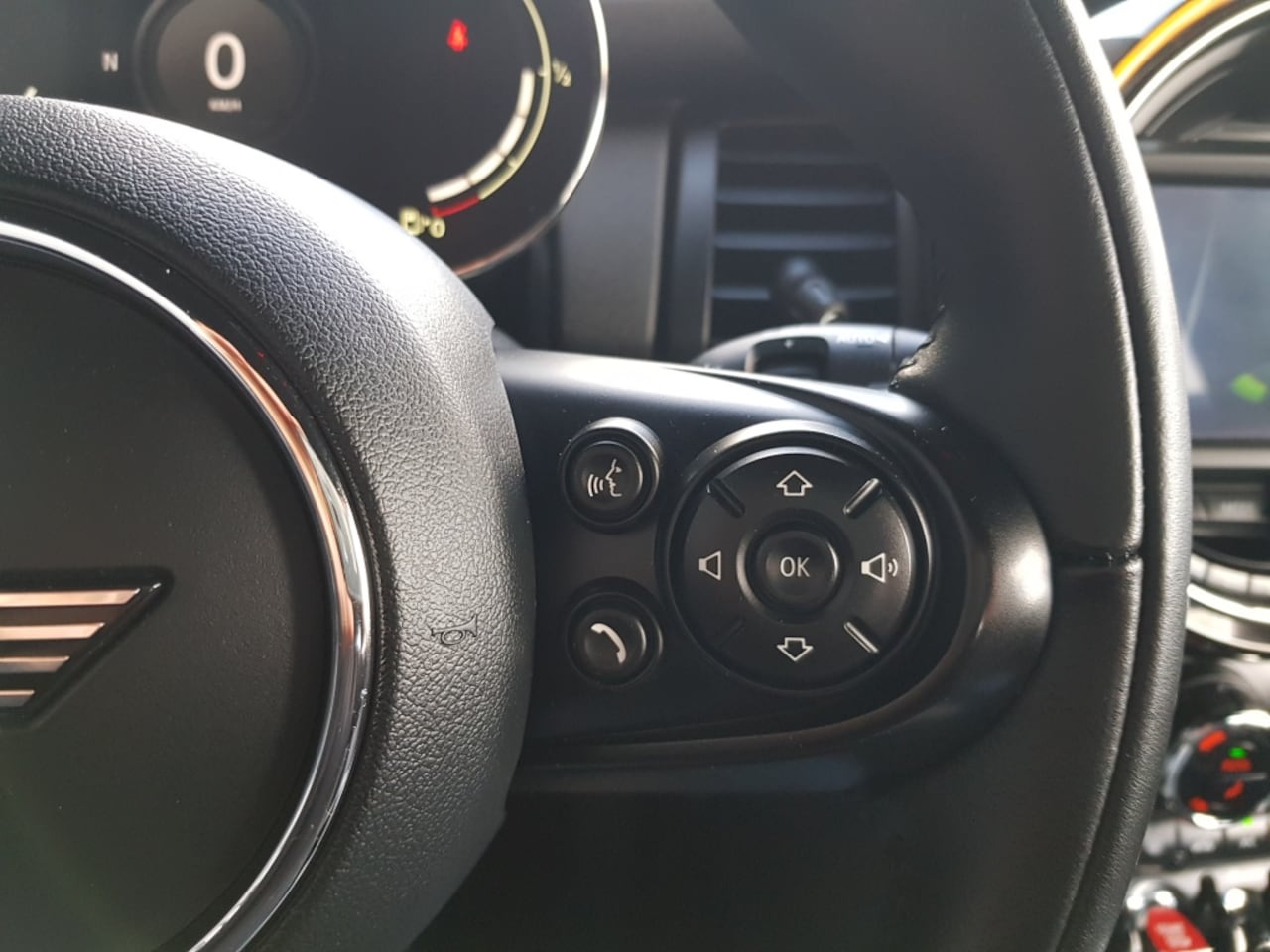 MINI One - 1.5 Chili / 17"JCW velgen