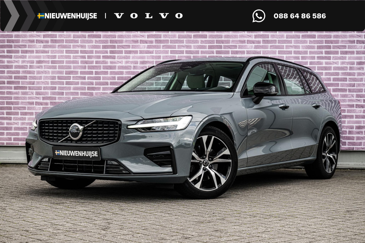 Volvo V60 - 2.0 B3 Plus Dark | Adaptieve Cruise Control | Panoramadak | Lederen Bekleding | DAB+ | Par - AutoWereld.nl
