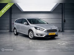 Ford Focus Wagon - 1.0 Titanium