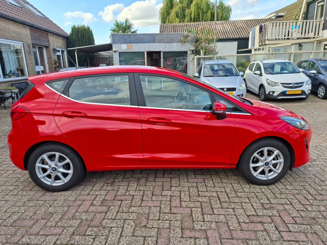 Ford Fiesta - 1.0 Ecoboost 101 Pk Titanium CLIMATE/CRUISE/RADIO DAB/CARPLAY/PDC/LMV/TREKHAAK