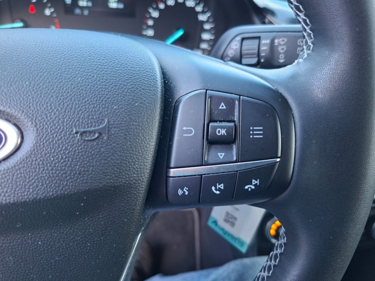 Ford Fiesta - 1.0 Ecoboost 101 Pk Titanium CLIMATE/CRUISE/RADIO DAB/CARPLAY/PDC/LMV/TREKHAAK