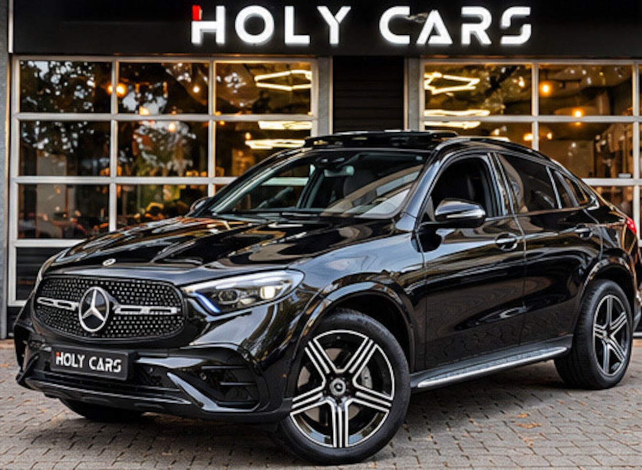 Mercedes-Benz GLC-klasse Coupé - 300e AMG 4MATIC | PANO | MEMORY | KEYLESS | - AutoWereld.nl