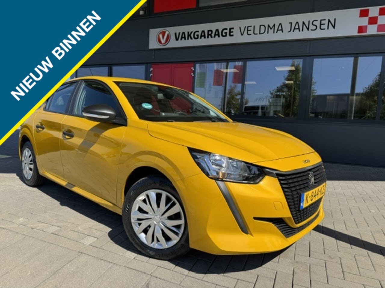 Peugeot 208 - 1.2 PT LIKE + AIRCO/APPLE CARPLAY & ANDROID AUTO/CAMERA - AutoWereld.nl