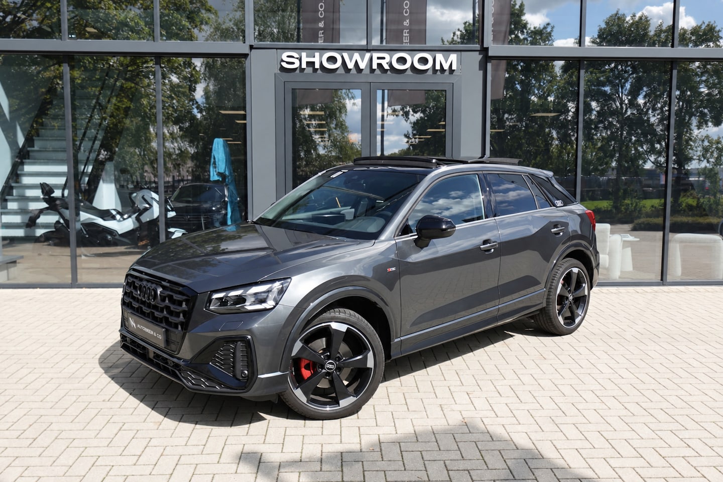 Audi Q2 - 35 TFSI S 2X S-LINE Edition PANO KEYLESS MATRIX - AutoWereld.nl