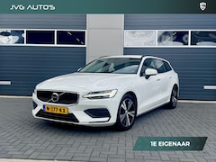 Volvo V60 - 2.0 B3 Momentum Advantage NAP/ BTW/ LED/ Nav/ 1e eigenaar/ Camera/ Voorruitspiraal/ Apple