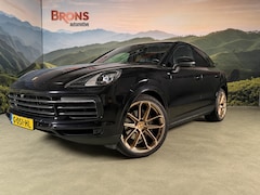 Porsche Cayenne Coupé - 3.0 E-Hybrid luchtvering l trekhaak l Pano l