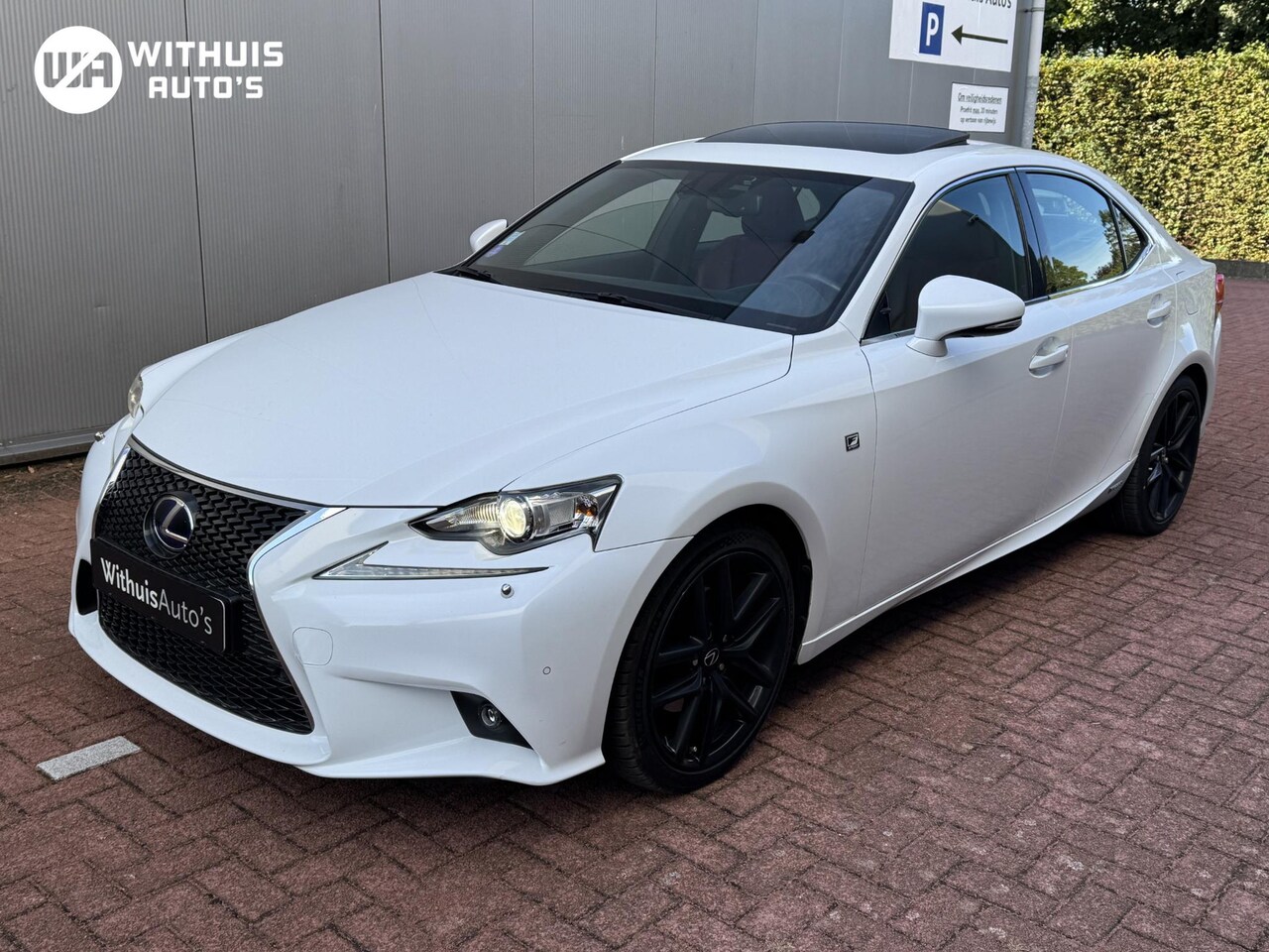 Lexus IS - 300h F Sport Edition Dakraam Memory Stoelkoeling - AutoWereld.nl