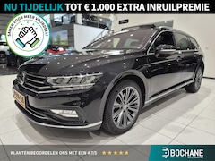 Volkswagen Passat Variant - 1.5 TSI Elegance Business R | Panoramadak | Trekhaak | Navi Pack | Adaptieve cruise contro
