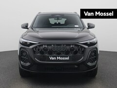 Audi Q5 - 2.0 TFSI e-hybrid quattro S edition Competition Navigatie | Panorama-glasdak | Trekhaak |