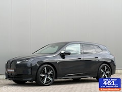 BMW iX - xDrive40 | Trekhaak | H/K | Beurt + banden | SOH 95%