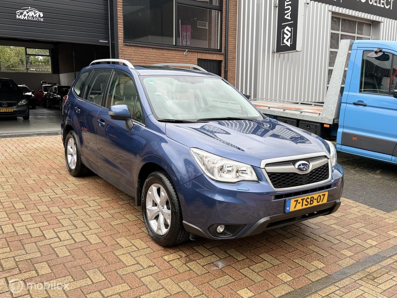 Subaru Forester - 2.0 D Executive 4WD | Trekhaak | Schuifdak - AutoWereld.nl