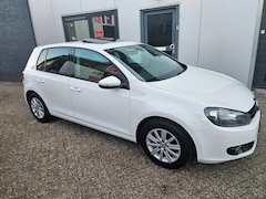 Volkswagen Golf - 1.2 TSI Highline BlueMotion|Navi|Airco|Cruise