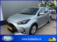 Toyota Yaris - 1.5 Hybrid 115 Active / 6X YARIS OP VOORRAAD / 1E EIGENAAR / APPLE CARPLAY / CAMERA / CLIM