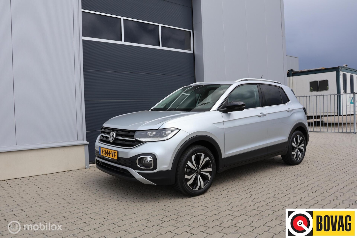 Volkswagen T-Cross - 1.0 TSI Style I Camera I Trekhaak I Navigatie - AutoWereld.nl