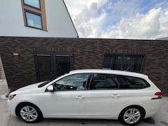Peugeot 308 SW - 1.6 BlueHDI Blue Lease Executive stoelverwarming trekhaak