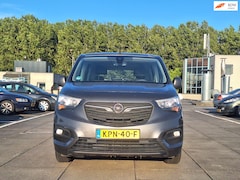Opel Combo Tour - € 9950, -1.2 Turbo 5 Pers Edition 10/2019 Apk