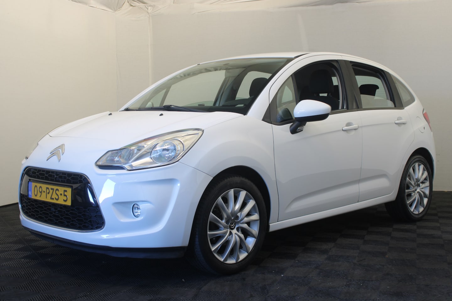 Citroën C3 - 1.6 e-HDi Dynamique 1.6 e-HDi Dynamique - AutoWereld.nl