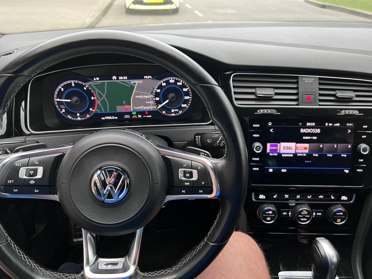 Volkswagen Golf Variant - 2.0 TDI Highline Business R R-Line - AutoWereld.nl