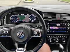 Volkswagen Golf Variant - 2.0 TDI Highline Business R R-Line
