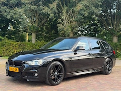 BMW 3-serie Touring - 318i M Sport CL, Pano, Bowers & Wilkins, Leder, Trekhaak, Carplay