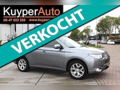 Mitsubishi Outlander - 2.0 PHEV Instyle nap 4wd automaat trekhaak leder camera navi multimedia