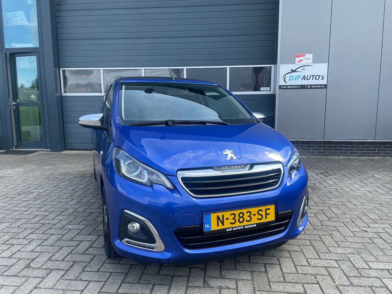 Peugeot 108 - 1.0 e-VTi Allure TOP! 5 Deurs HB met o.a. Airco / El. stoffen vouwdak / Carplay /Bluetooth / LM-velgen Etc! - AutoWereld.nl