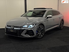Volkswagen Arteon Shooting Brake - 2.0 TSI 4 MOTION R 2022 320PK NARDO/KEYLESS/MATRIX/PANO/SIDE/ACC/LANE/CARPLAY/NIEUWSTAAT