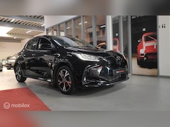 Toyota Yaris - 1.5 Hybrid AUTOMAAT 5 JAAR GARANTIE XENON LED camera CARPLAY ANDROID Cruide stoelver velge