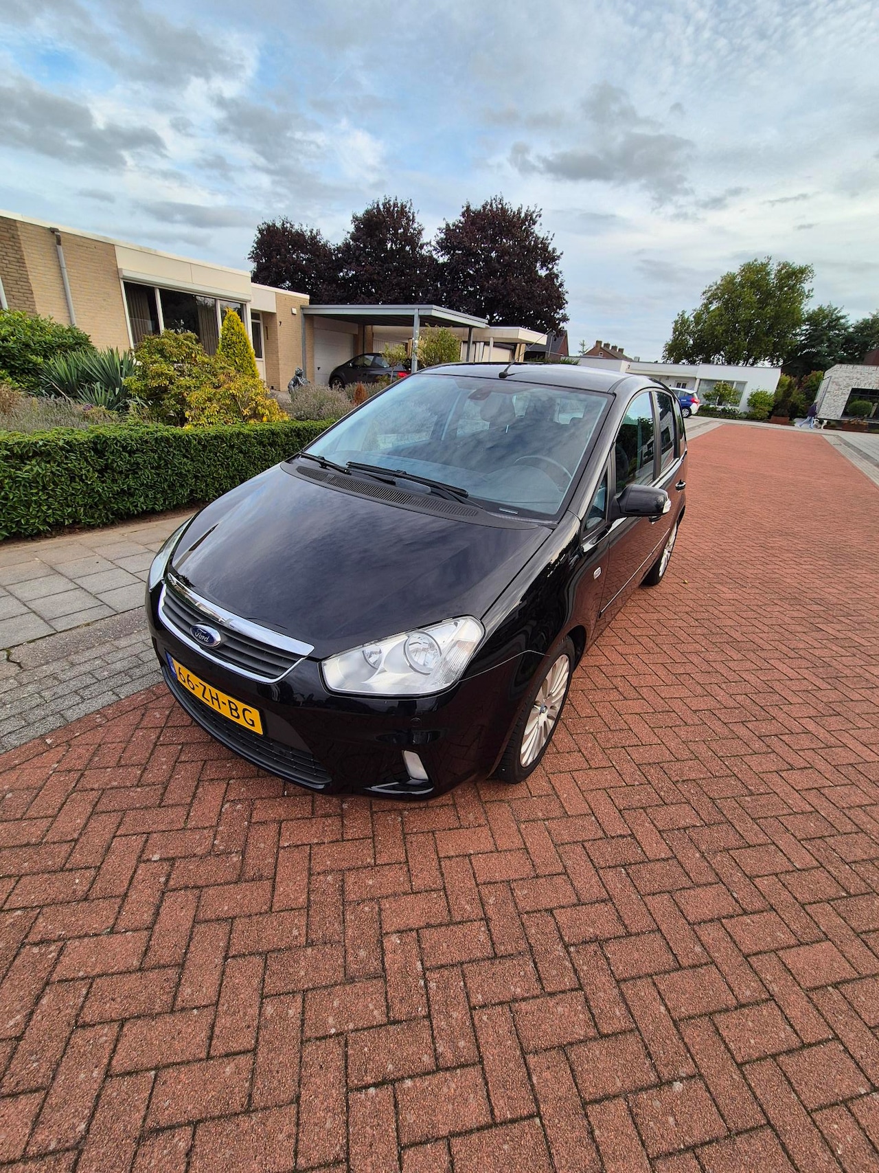 Ford C-Max - 1.6-16V Titanium - AutoWereld.nl