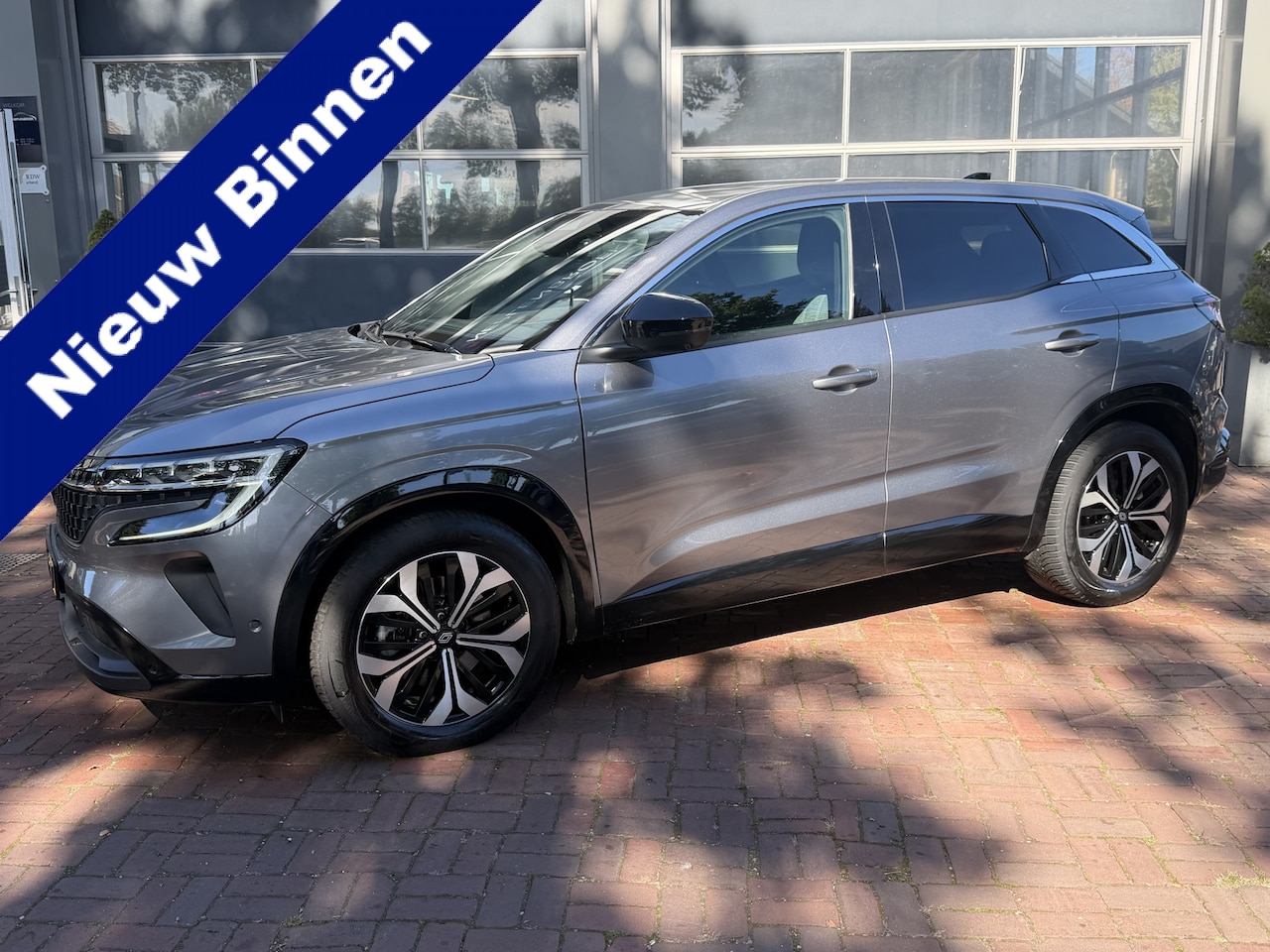 Renault Austral - 1.2 E-Tech full hybrid 200 techno Navi & Carplay | Cruise | 360 Camera | Full Led | 2024 - AutoWereld.nl
