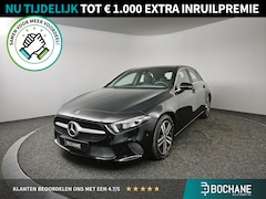 Mercedes-Benz A-klasse - 180 Luxury Line | Trekhaak | Stoelverwarming | Navigatie | Climate Control |