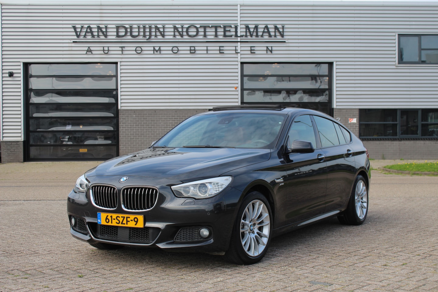 BMW 5-serie Gran Turismo - 535xi High Executive / M Sport / Panoramadak / N.A.P. - AutoWereld.nl