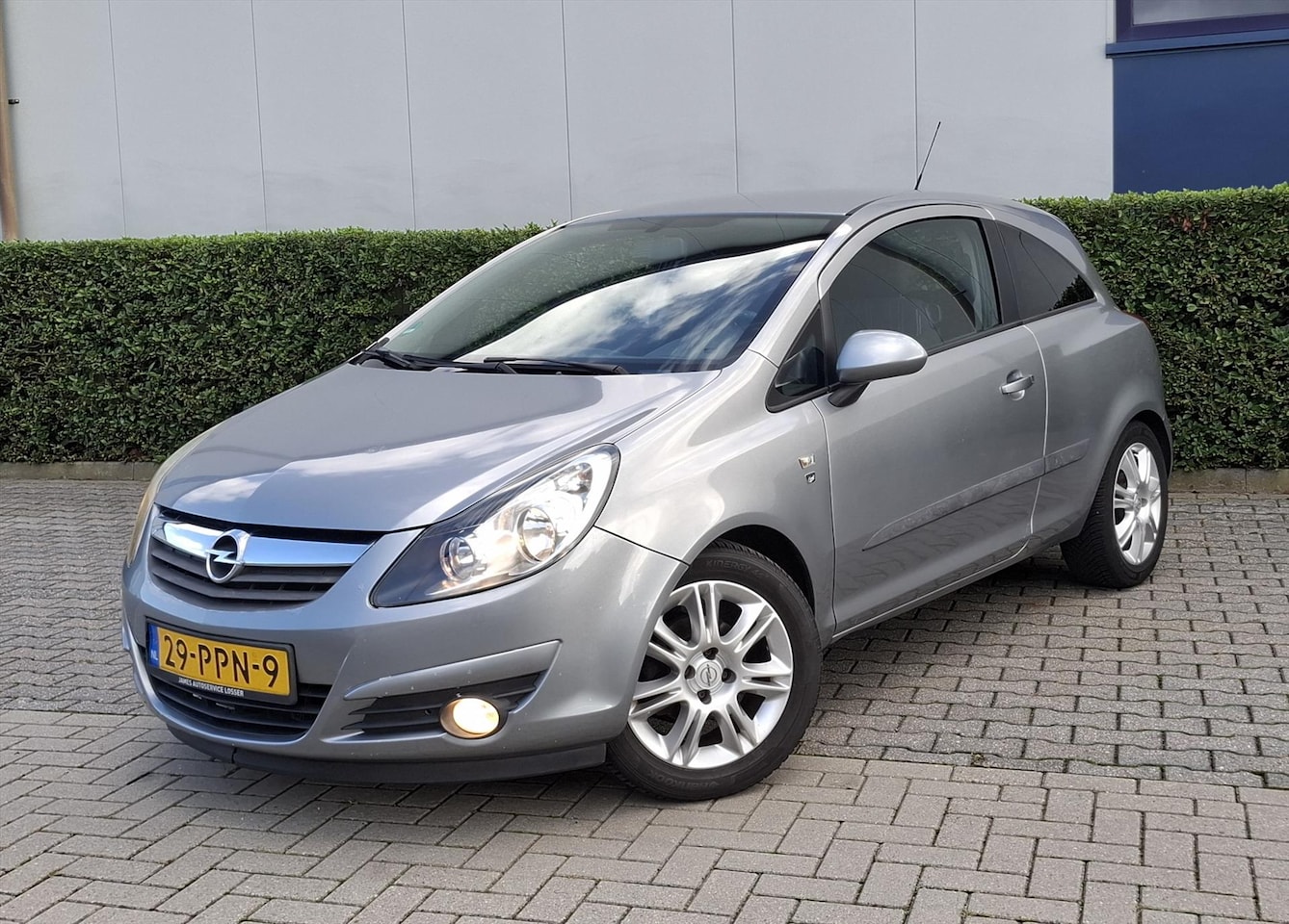 Opel Corsa - 1.2 16V 3D - AutoWereld.nl