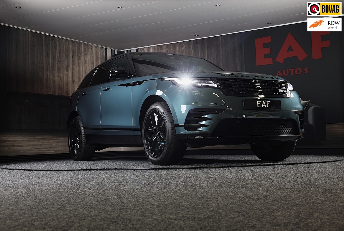 Land Rover Range Rover Velar - 2.0 P400e Edition / Head Up / 360 Camera / Two Tone Leder / Acc / Lane Assist / Dode Hoek - AutoWereld.nl