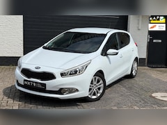Kia Cee'd - 1.6 GDI Super Pack | NAP | Keyless | Navi | Trekhaak