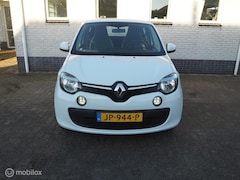 Renault Twingo - met nieuwe APK
