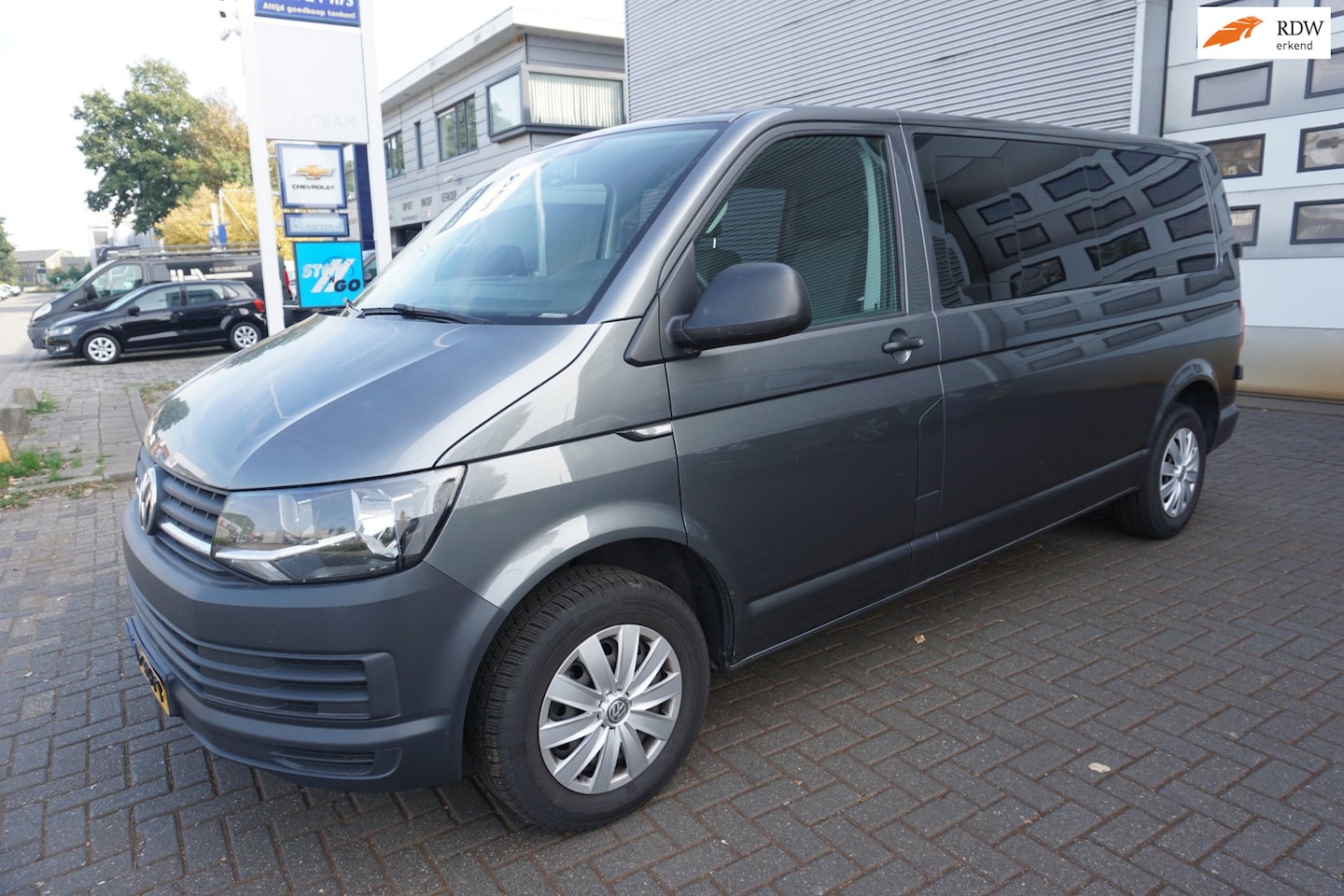 Volkswagen Transporter Kombi - 2.0 TDI AUTOMAAT 8P /PRIJS EX EX €15950 - AutoWereld.nl