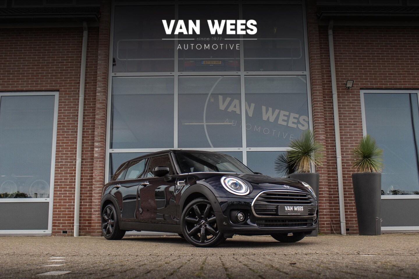 MINI Clubman - 1.5 Cooper Richmond Park Edition | 1e eigenaar | Dealer onderhouden | Apple Carplay | Harm - AutoWereld.nl