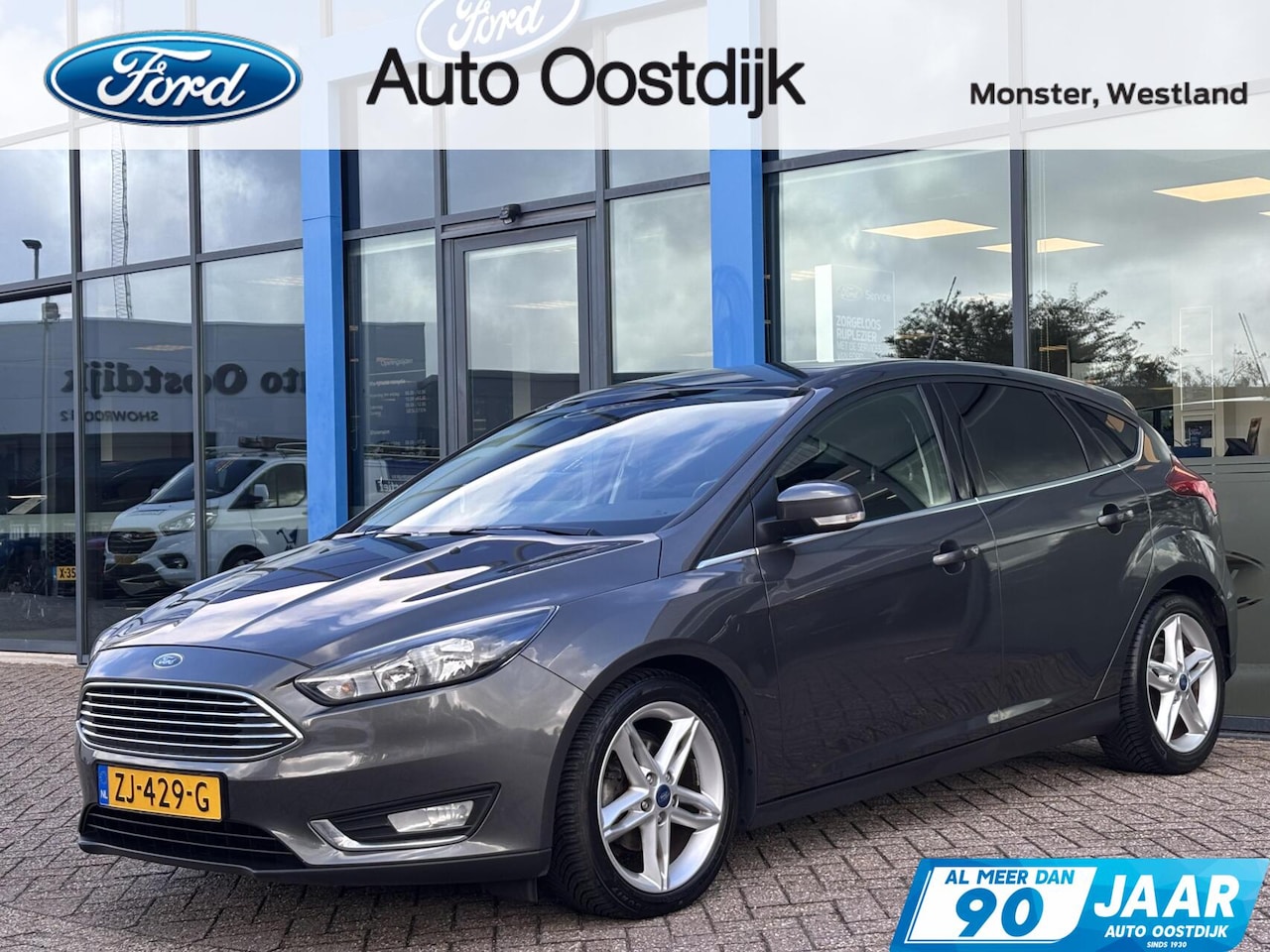 Ford Focus - 1.0 Titanium Edition 125PK NIEUWE DISTRIBUTIERIEM!! Cruise Navi Stoelverwarming Verwarmde - AutoWereld.nl