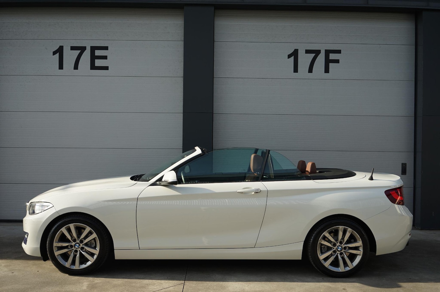 BMW 2-serie Cabrio - 220i High Executive 220i High Executive - AutoWereld.nl