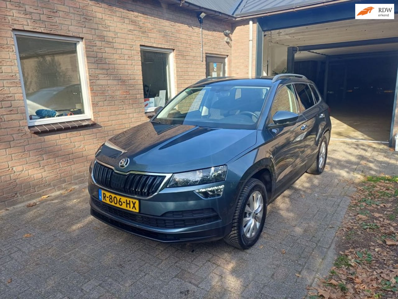 Skoda Karoq - 1.0 TSI Business Edition 1.0 TSI Business Edition - AutoWereld.nl