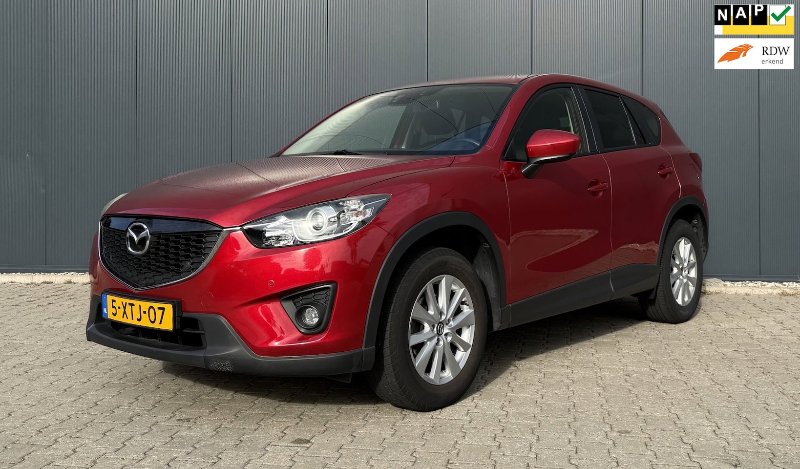 Mazda CX-5 - 2.0 Limited Edition 2WD Airco Cruise Trekhaak Camera Navi - AutoWereld.nl