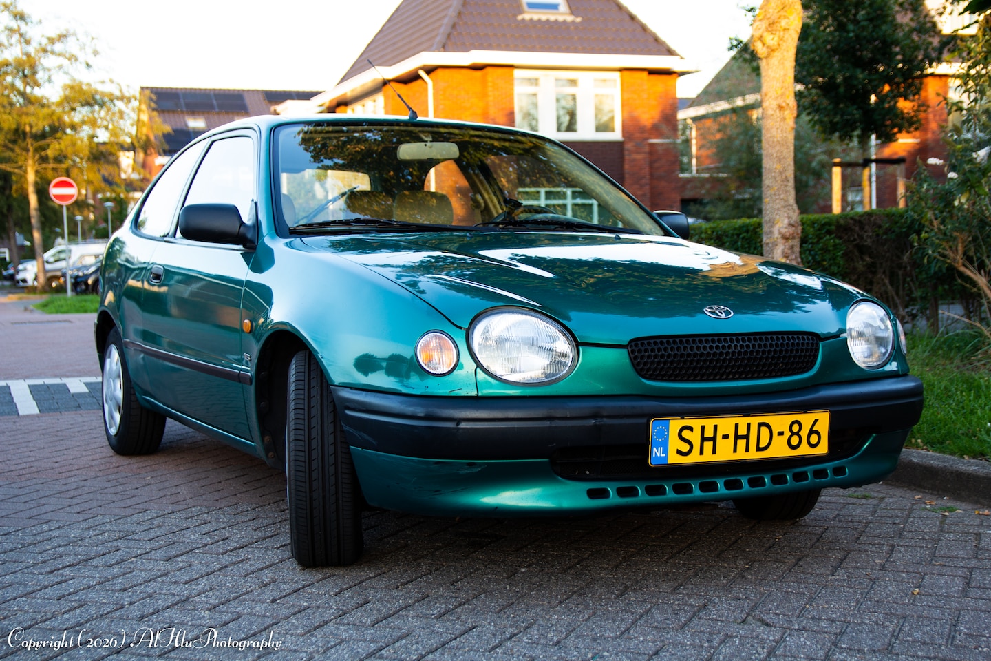 Toyota Corolla - 1.6-16V Luna - AutoWereld.nl