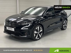 Renault Mégane E-Tech - comfort range techno 60 kWh Warmtepomp / stuur en stoelverwarming / Blind Spot Warning / A