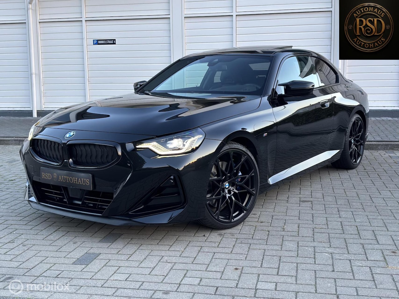 BMW 2-serie Coupé - M240i xDrive High Executive vol optis!pano - AutoWereld.nl